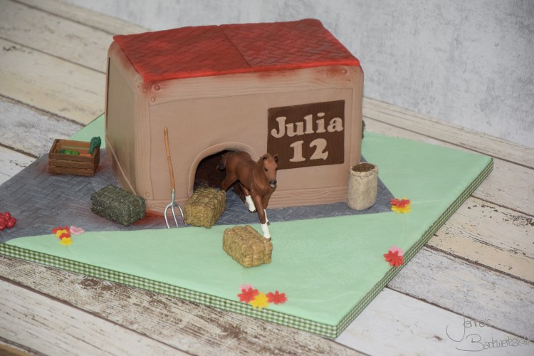 Pferdestall-Torte (1)